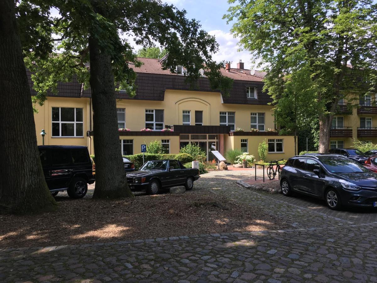 Villa Irene Am Inselsee Muhl Rosin Exterior photo